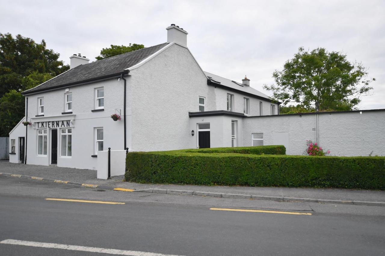 Kiernan'S Self Catering & Accommodation Legan Exterior foto